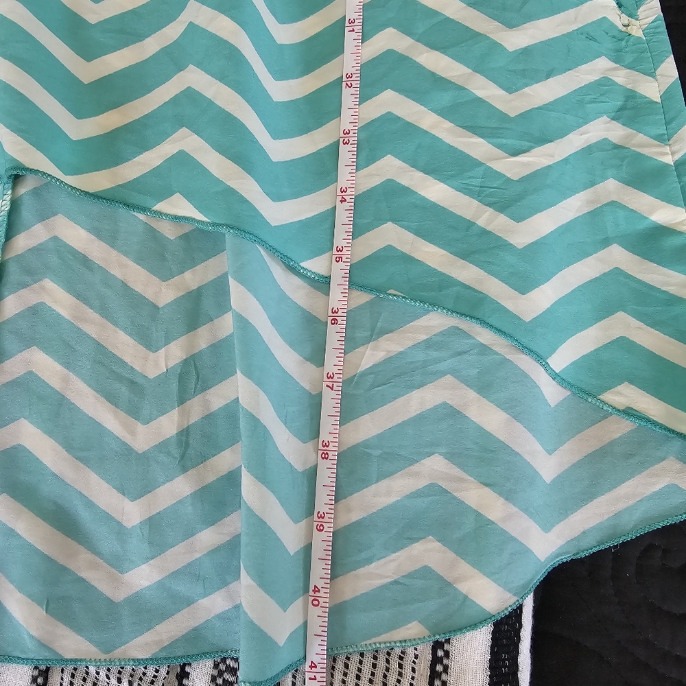 Chevron pattern real hi low dress - Picture 7 of 7